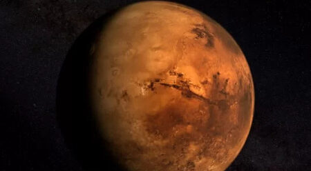 Загадочный объект, похожий на «гриб», обнаружен на Марсе